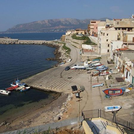 Casa Vacanze Karol Appartement Trappeto  Buitenkant foto